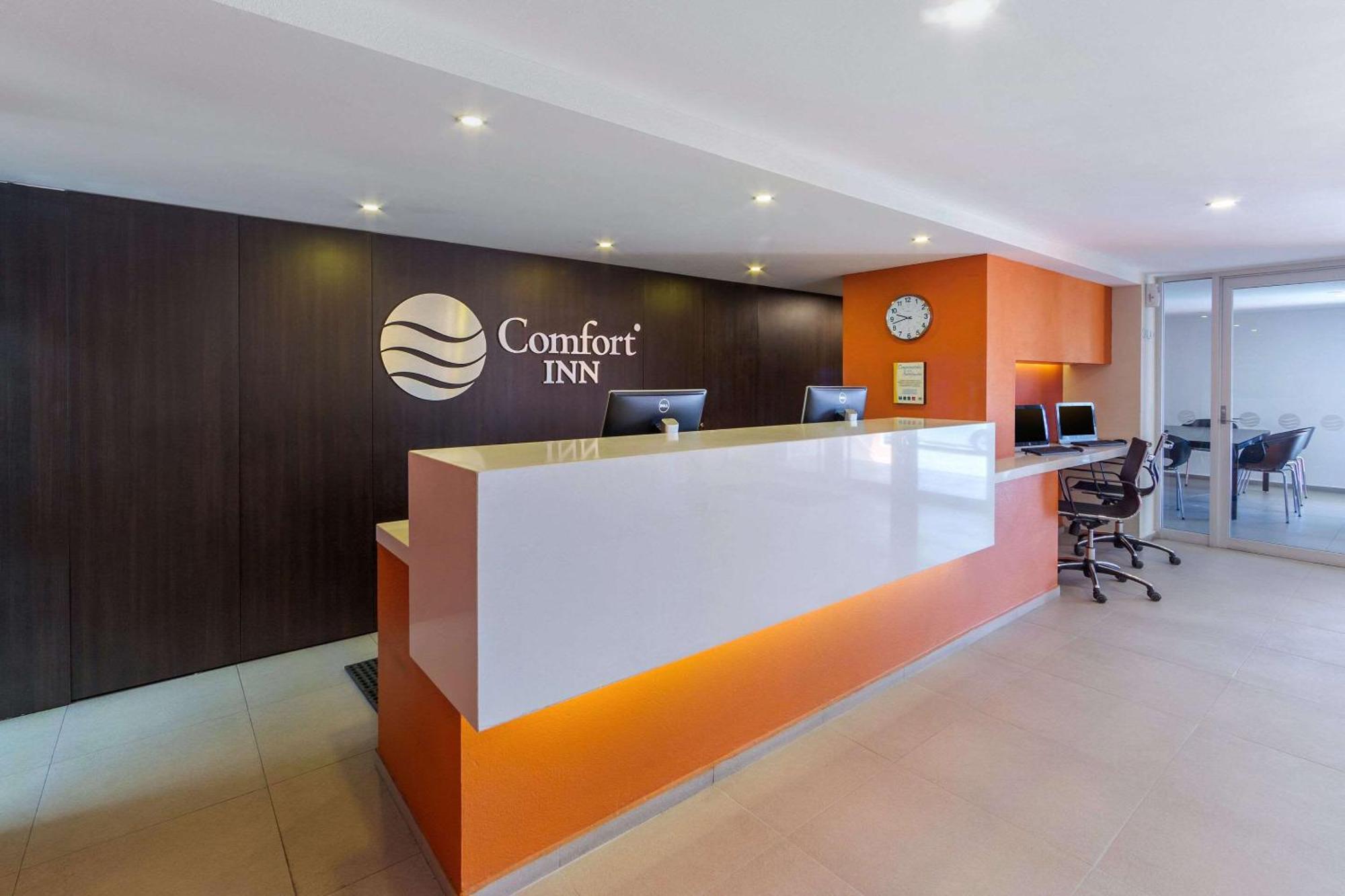 Comfort Inn San Luis Potosi Exterior photo