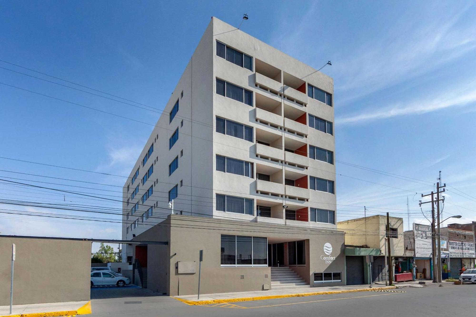 Comfort Inn San Luis Potosi Exterior photo